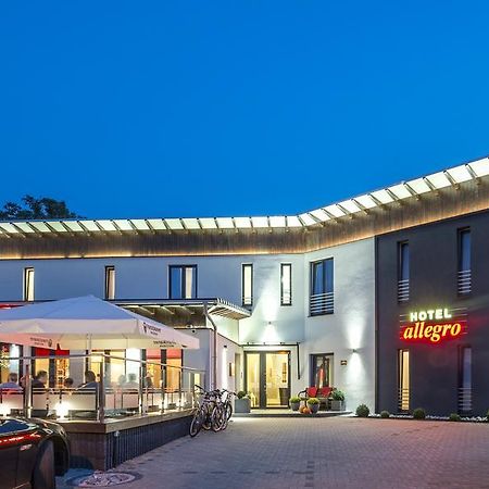 Hotel Allegro Halberstadt Ngoại thất bức ảnh